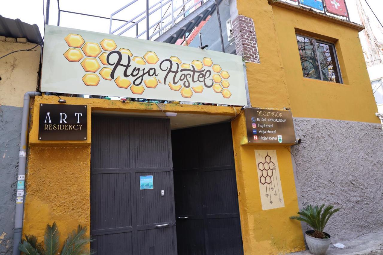 Hoja Hostel Tirana Exterior photo